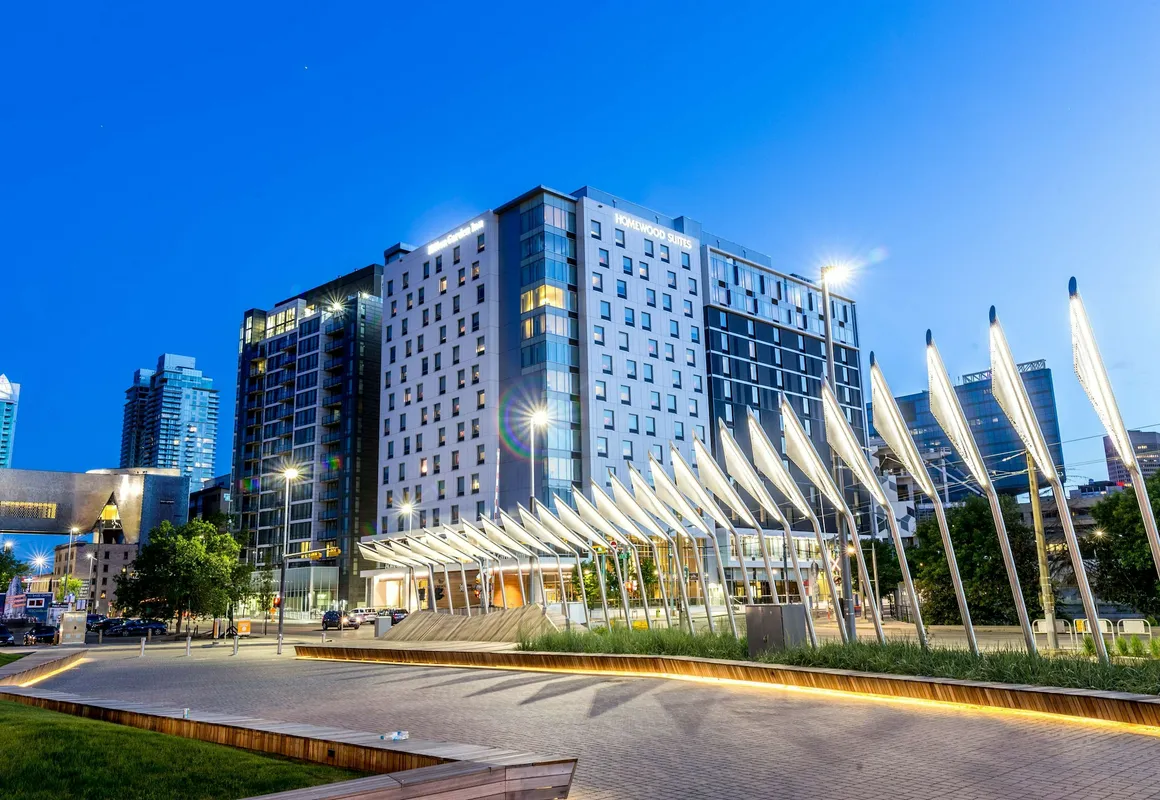Hilton Garden Inn Calgary Downtown hotel hero