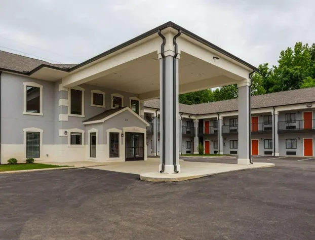 Econo Lodge Forrest City I-40 hotel detail image 2