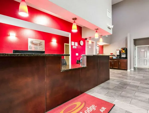 Econo Lodge Forrest City I-40 hotel detail image 4