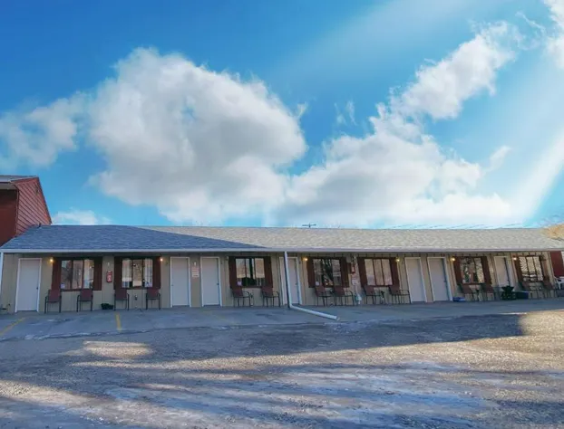 Roundtop Mountain Vista - Cabins and Motel hotel detail image 1