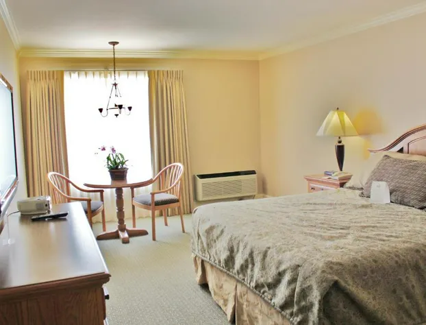 Columbus Motor Inn hotel detail image 3