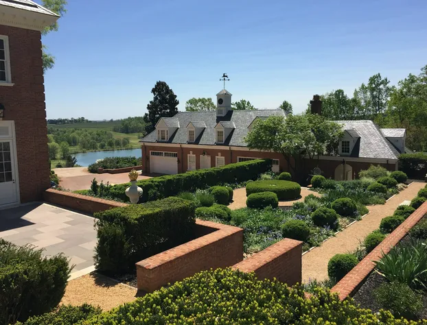 Albemarle Estate at Trump Winery hotel detail image 2