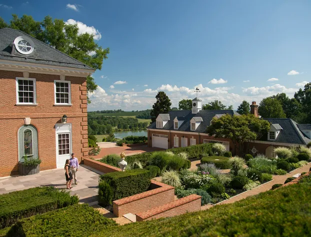 Albemarle Estate at Trump Winery hotel detail image 3