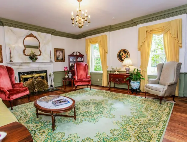 The Virginia Cliffe Inn hotel detail image 3