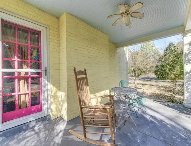 The Virginia Cliffe Inn hotel detail image 2