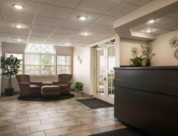 Travelodge by Wyndham Fort Scott hotel detail image 2