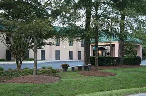 Moncks Corner Inn hotel detail image 2