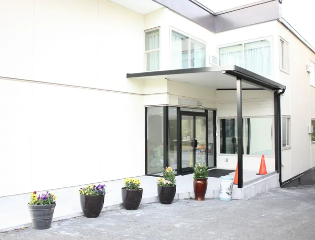 The Deluxe Hotel Vancouver hotel detail image 1