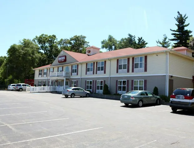 HomeTown Inn & Suites hotel detail image 2