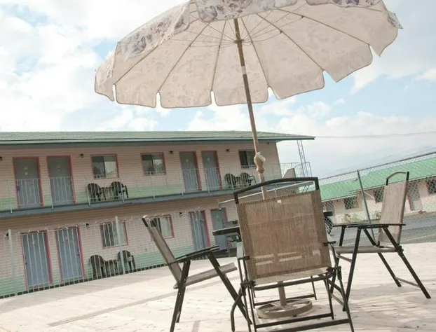 Sunset Motel hotel detail image 1
