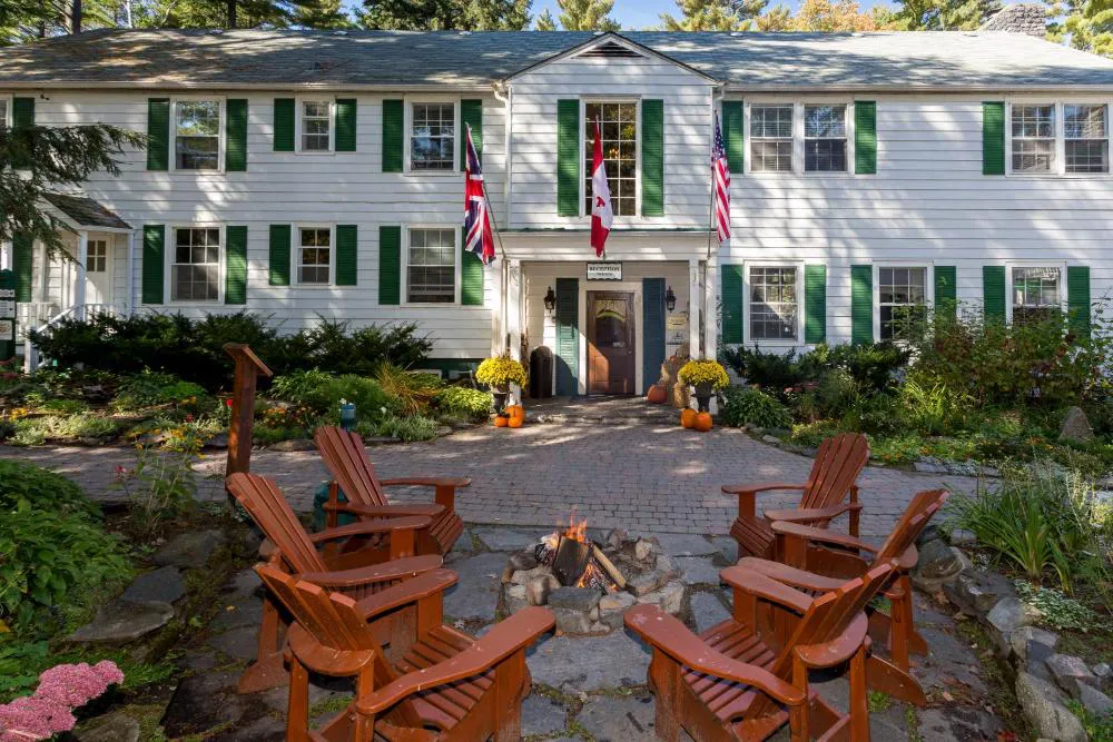 Sherwood Inn hotel hero