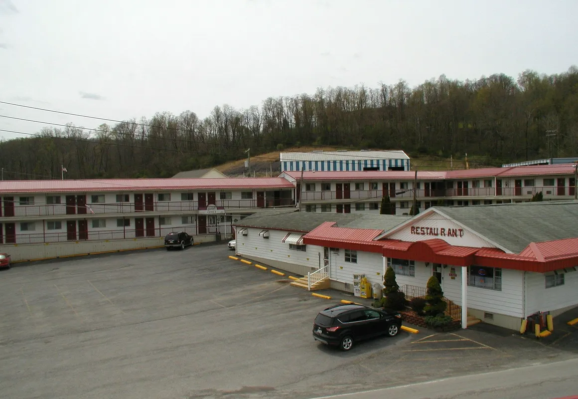 Heldreth Motel hotel hero