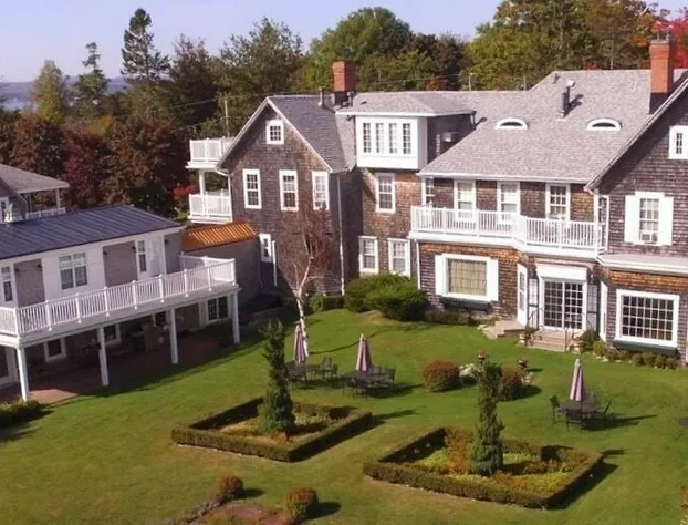 Kingsbrae Arms Inn hotel detail image 3