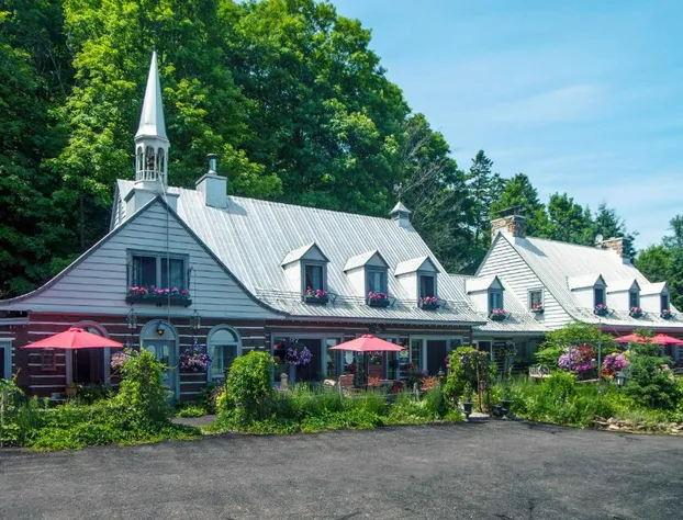 Le Petit Clocher Gîte Touristique B&B hotel detail image 1