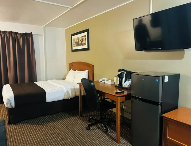 Northern Lights Inn & Suites hotel detail image 3