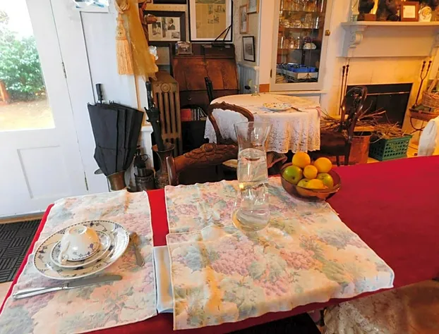 Cliff Crest Bed & Breakfast hotel detail image 4