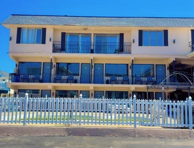 Paradise Inn hotel detail image 1