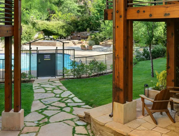 Desert Pearl Inn hotel detail image 4