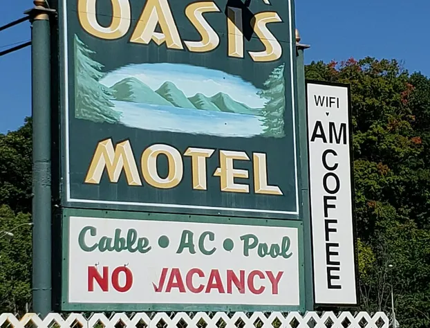 Adirondack Oasis Motel hotel detail image 2
