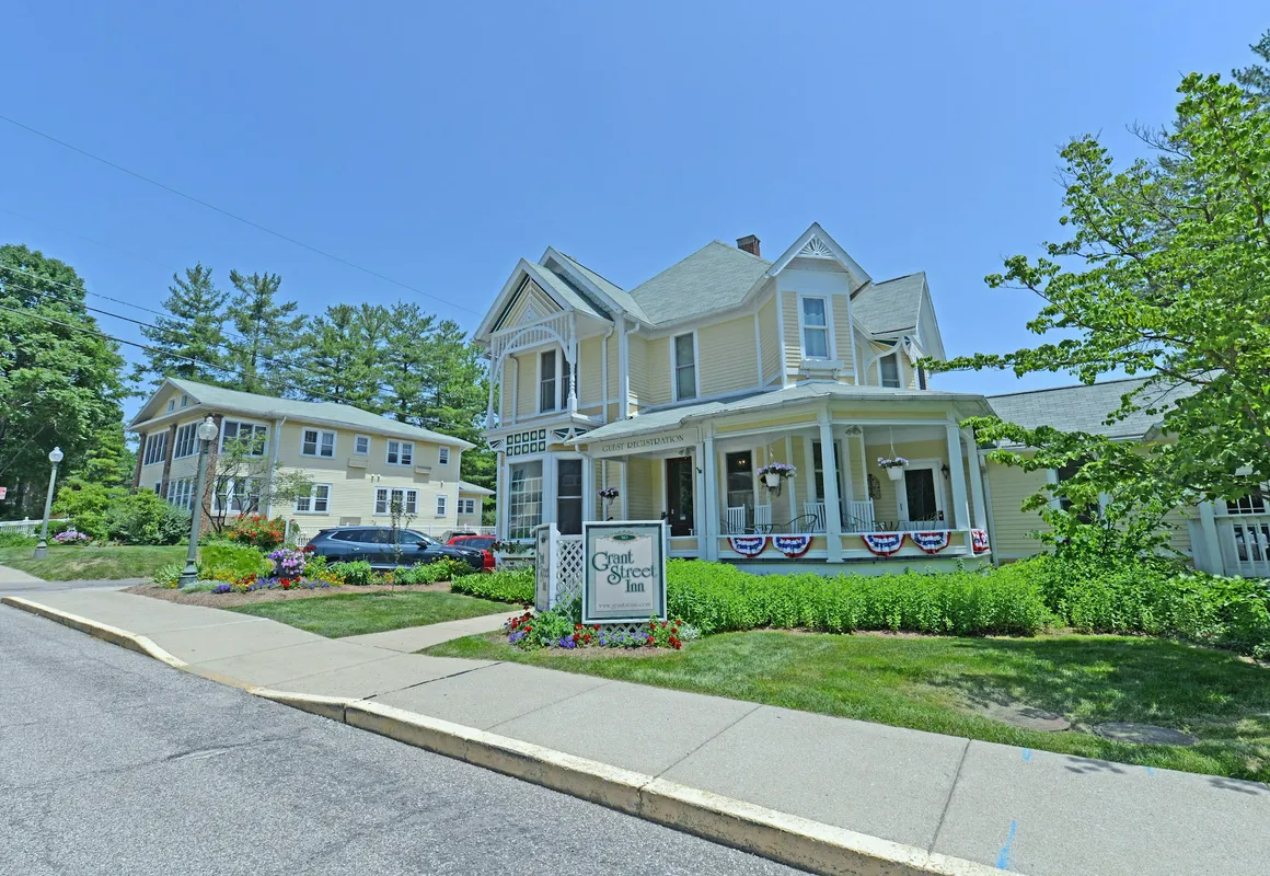 Grant Street Inn hotel hero