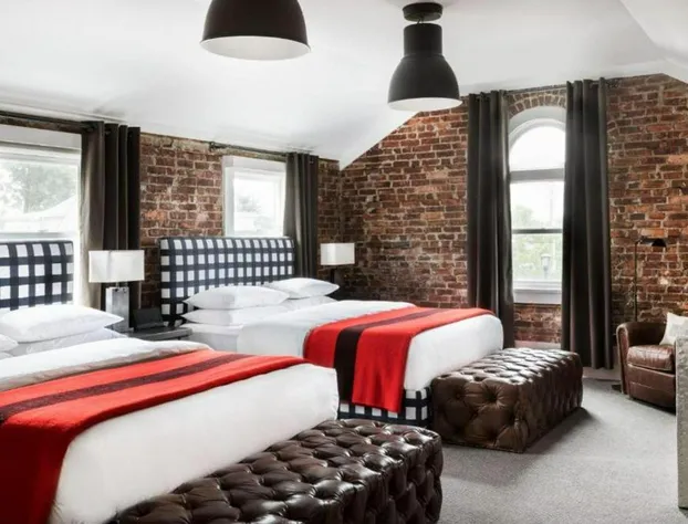 The George hotel detail image 4