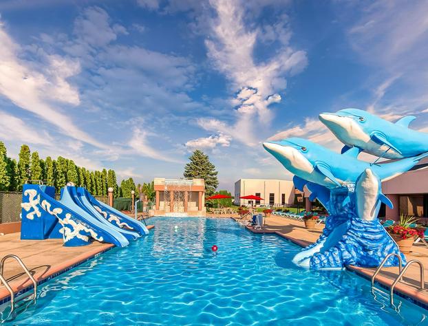 Grand Marquis Waterpark Hotel & Suites hotel detail image 1