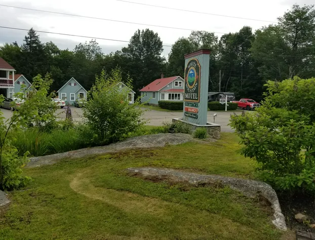 White Mountain Motel And Cottages hotel detail image 2