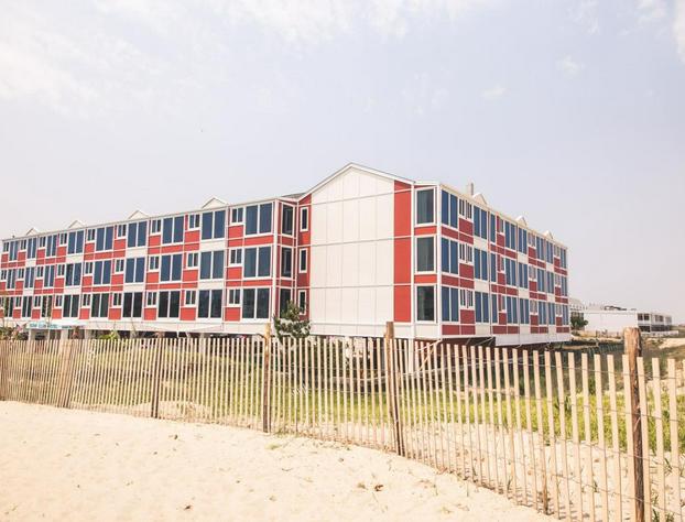 Surf Club Oceanfront Hotel hotel detail image 3