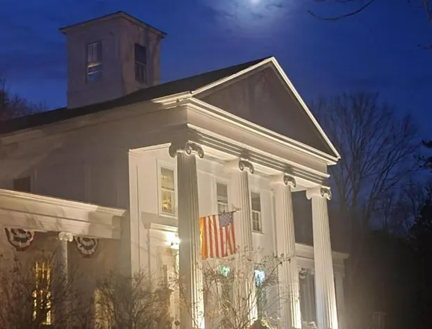 House of 1833 Bed & Breakfast & Gardens hotel detail image 2