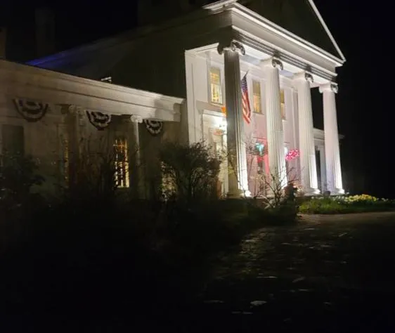 House of 1833 Bed & Breakfast & Gardens hotel detail image 3