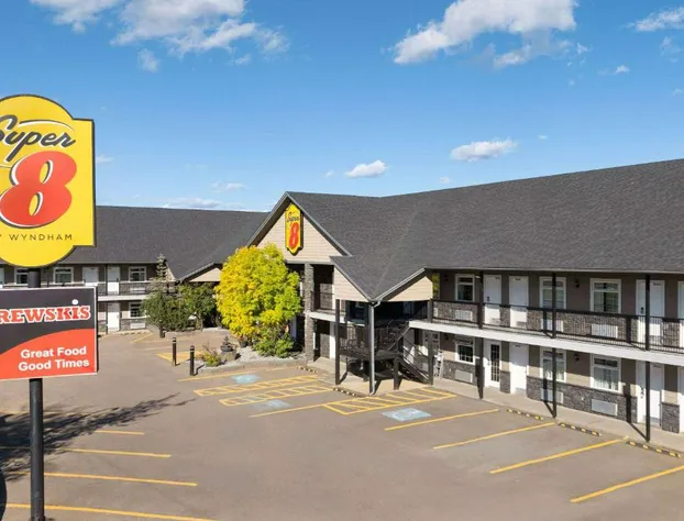 Super 8 Fort McMurray hotel detail image 2