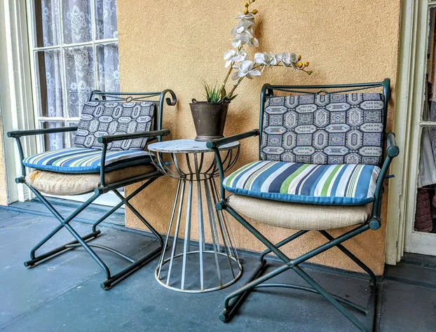 Parisian Courtyard Inn hotel detail image 3