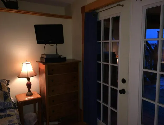 Beach Cottage Inn hotel detail image 4