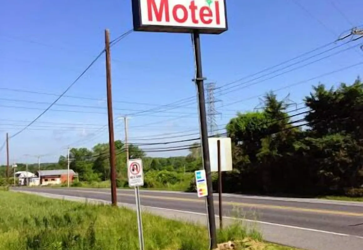 Scottish Inns Middletown Pa hotel hero