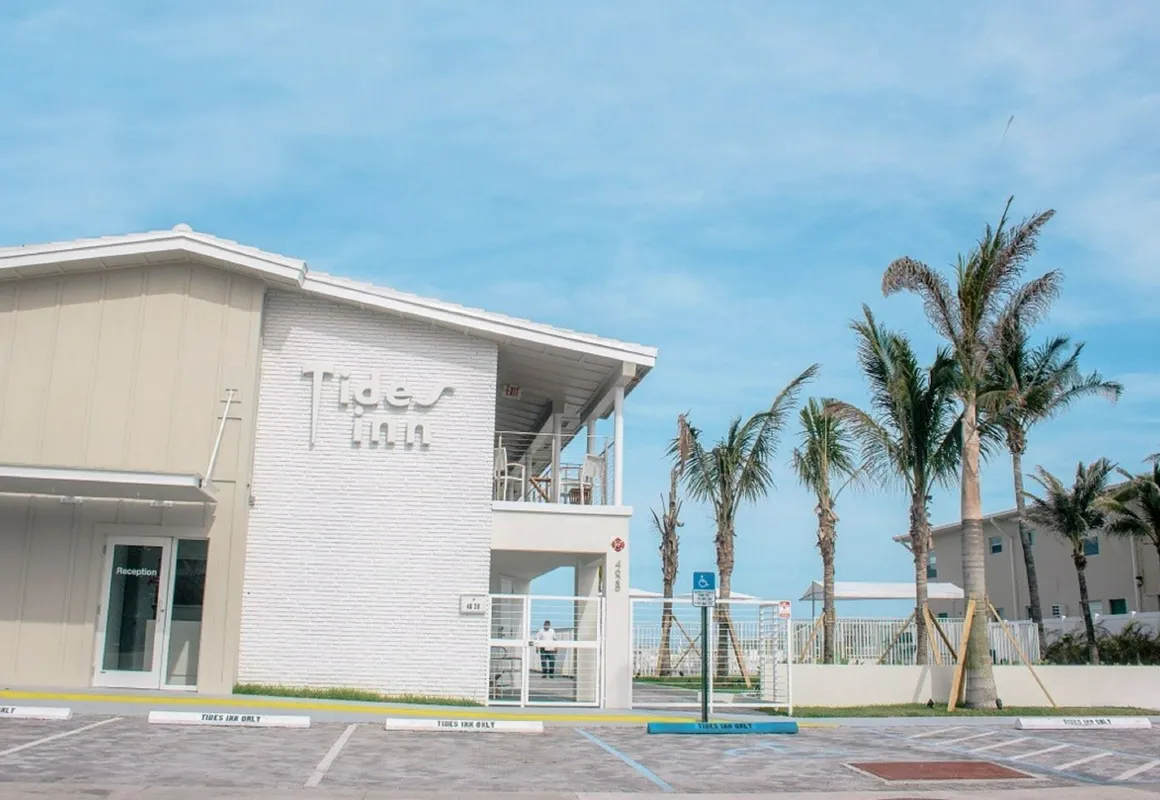 Tides Inn Hotel hotel hero