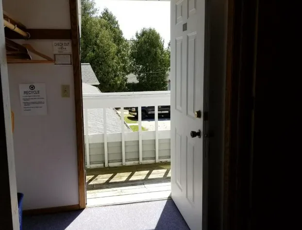 Square Rigger Lodge hotel detail image 2