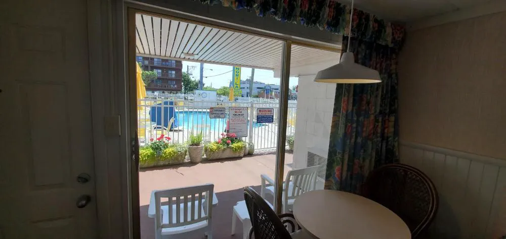 The Shangri La Motel hotel detail image 1