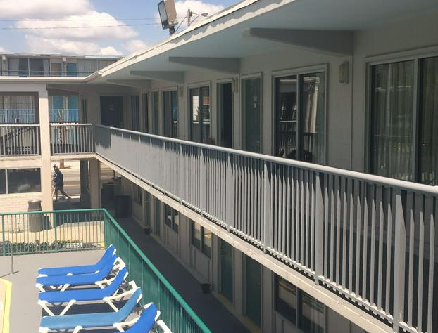 Admiral Motor Inn hotel detail image 4