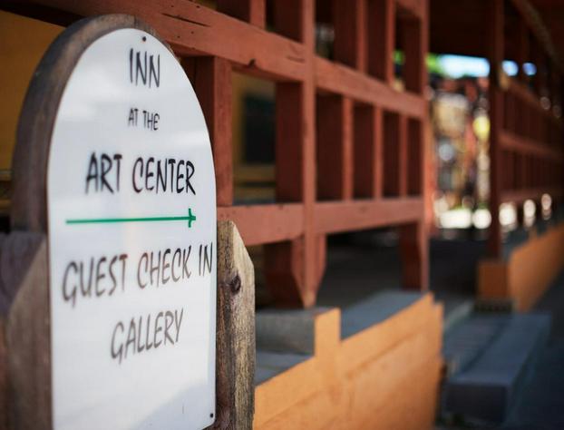 Inn at the Art Center hotel detail image 3