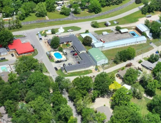 Hunter's Friend Resort hotel detail image 3