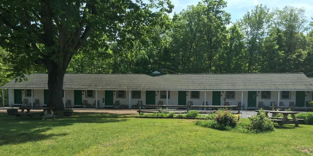 McGregor Inn Motel hotel hero