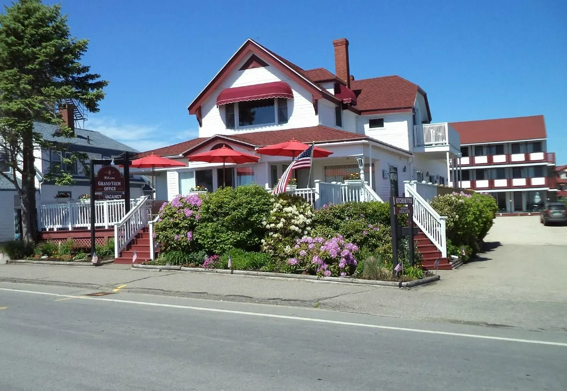 Grand View Motel hotel hero