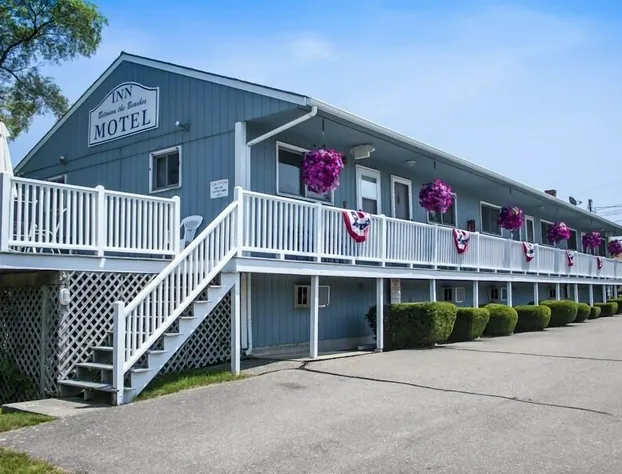 The Inn Between the Beaches hotel detail image 2