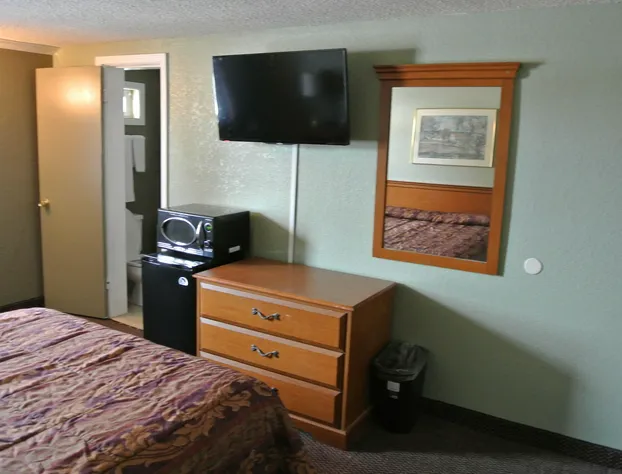 Budget Inn hotel detail image 4