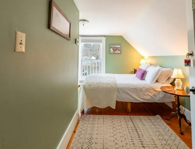 Woodbridge Inn hotel detail image 4