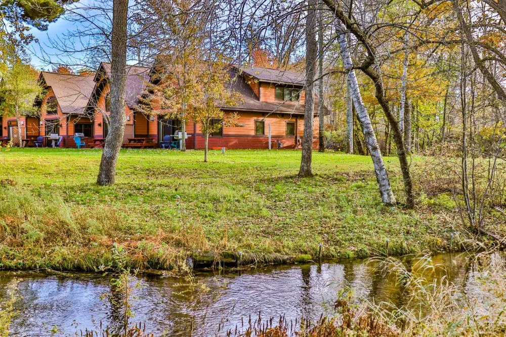 Good Ol' Days Resort hotel hero