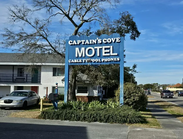 Captain's Cove Motel hotel detail image 2