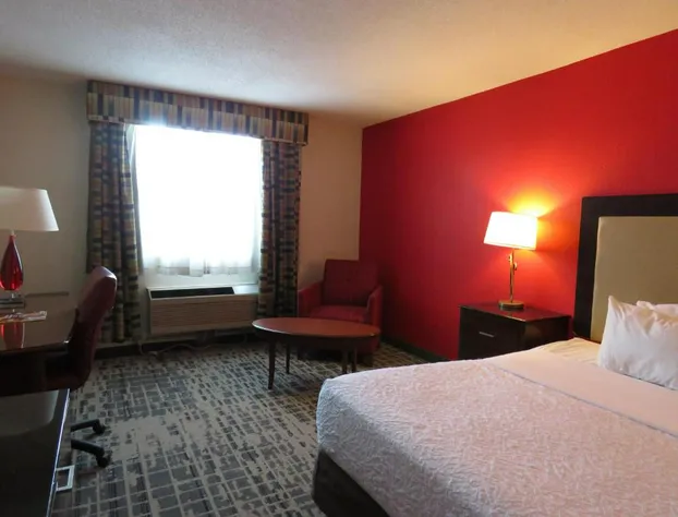 American Inn and Suites Ferndale hotel detail image 3