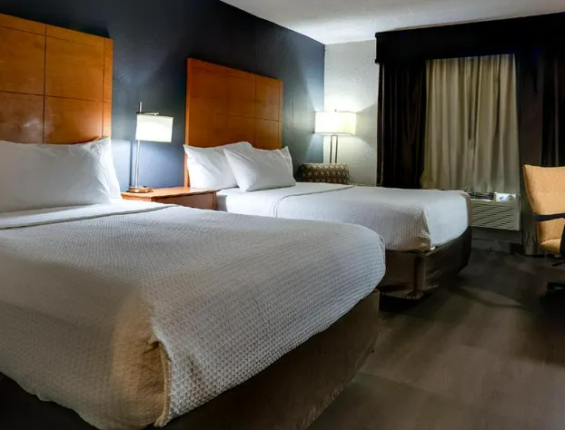 American Inn and Suites Ferndale hotel detail image 3