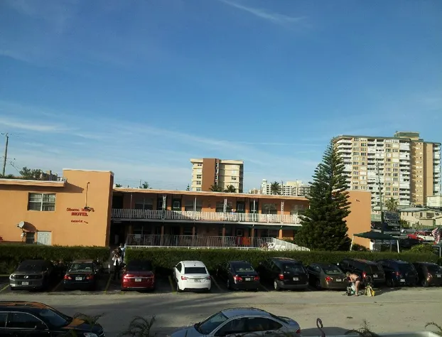 Shores Terrace hotel detail image 1